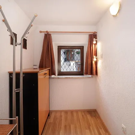 Spring Rest Apartman *